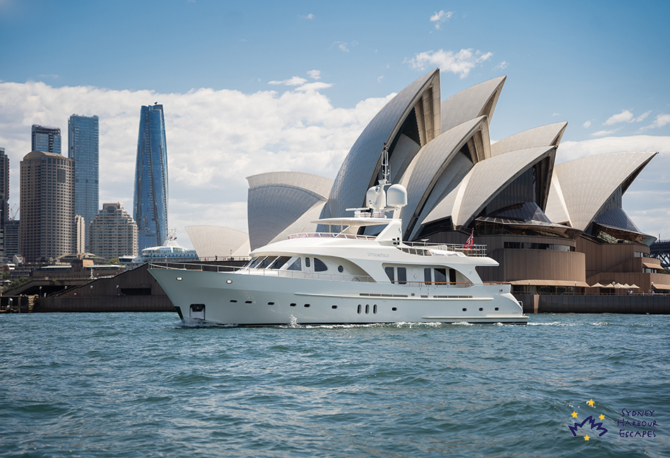 LITTLE PERLE 30-metre superyacht Moonen